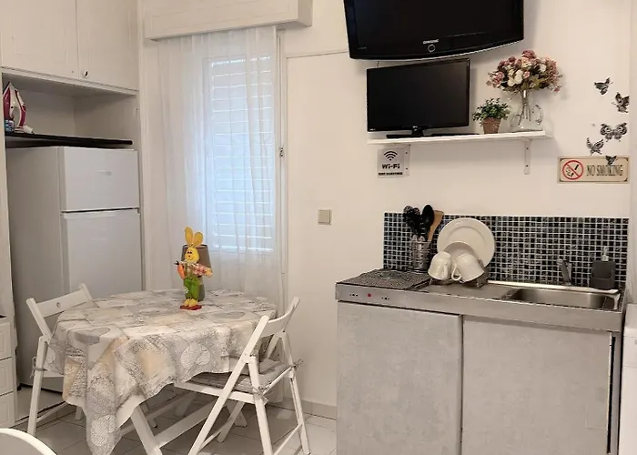 Elena's A Apartamento Paphos